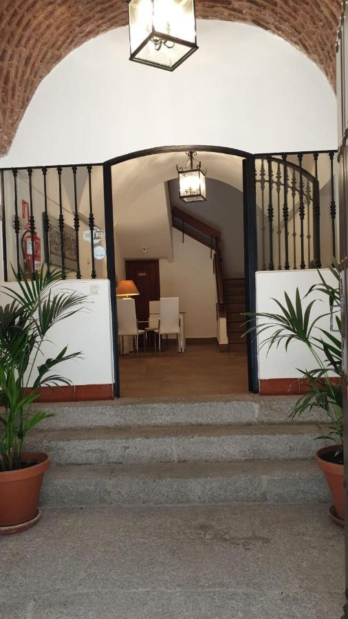 Hostal Cuzco ตรูคีโย ภายนอก รูปภาพ