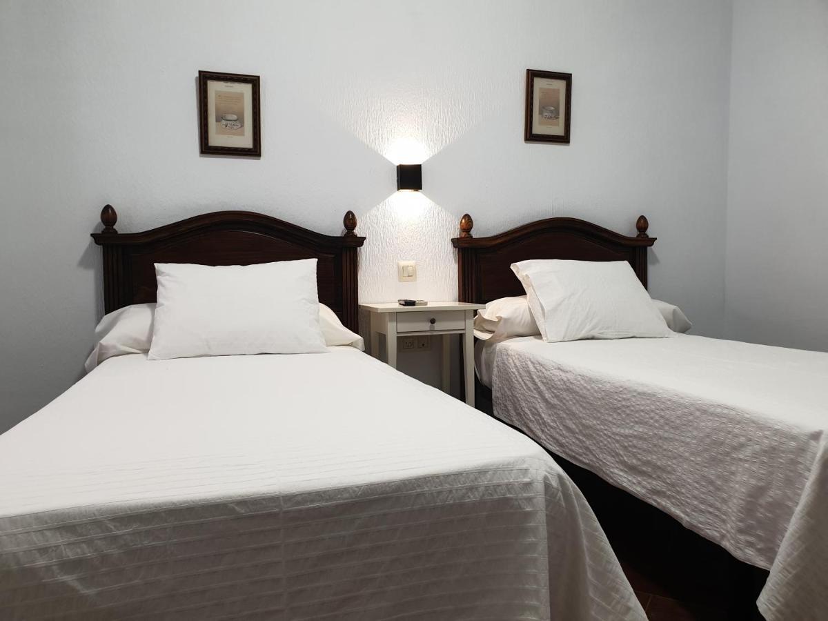 Hostal Cuzco ตรูคีโย ภายนอก รูปภาพ