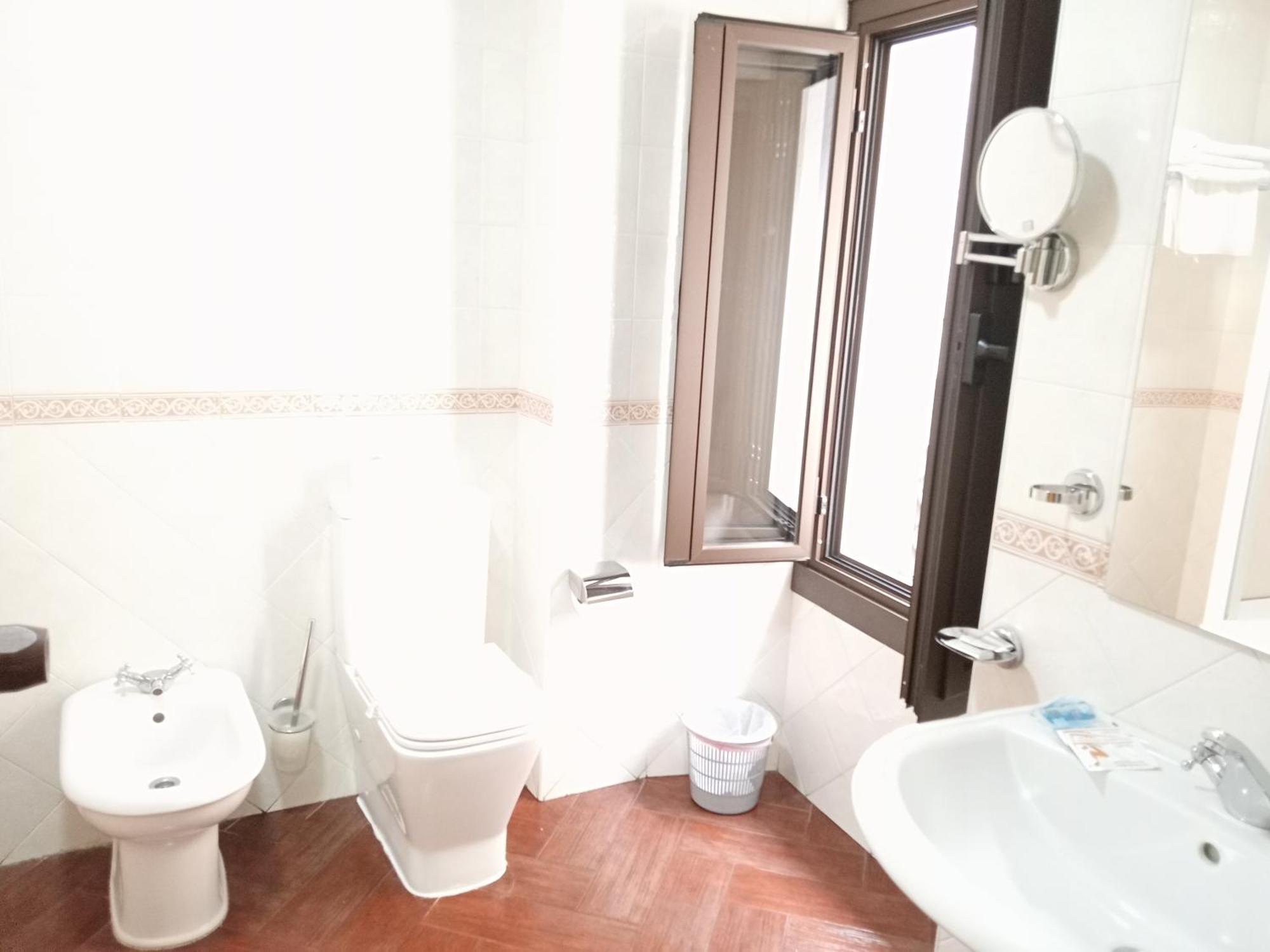 Hostal Cuzco ตรูคีโย ภายนอก รูปภาพ