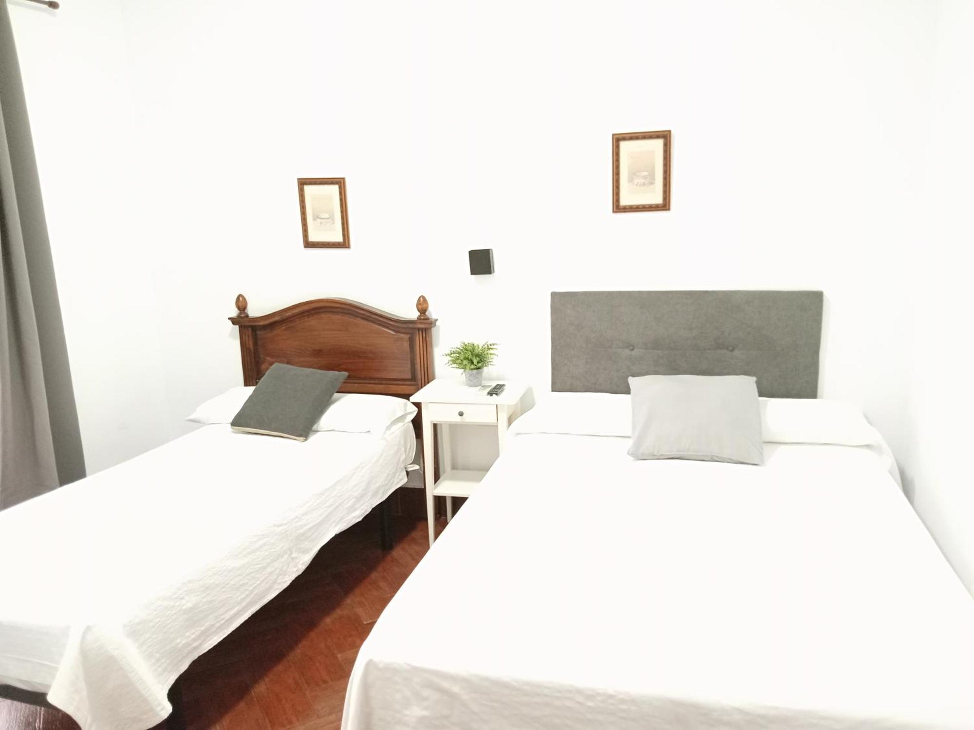 Hostal Cuzco ตรูคีโย ภายนอก รูปภาพ